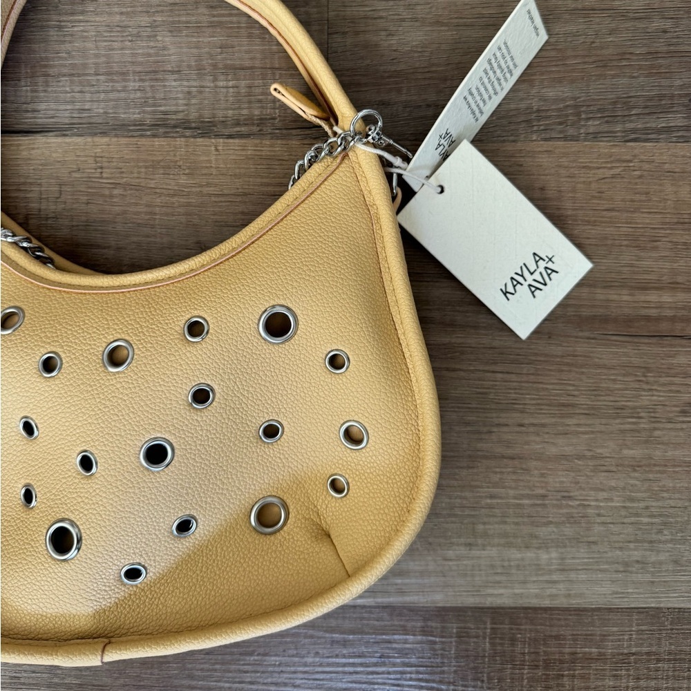 Kayla + Ava Grommet Stud Detail Purse Chain NWT - Picture 3 of 6
